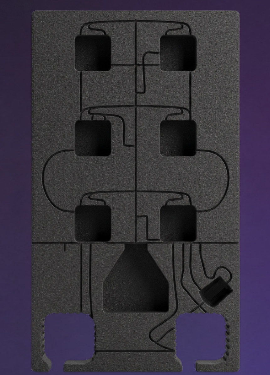 Structure sandwich PU du Tramontana avec circuit thermique intégré
